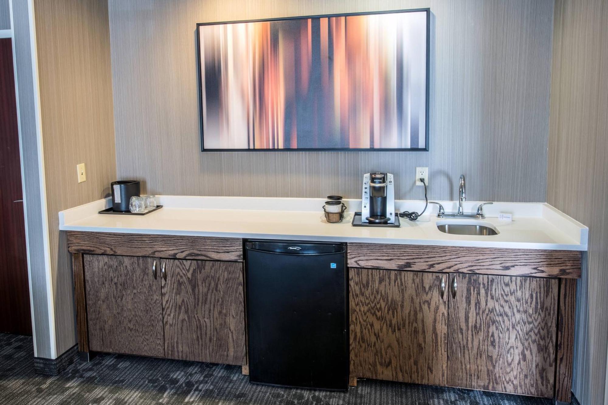 Courtyard By Marriott Norwich Hotel Eksteriør billede