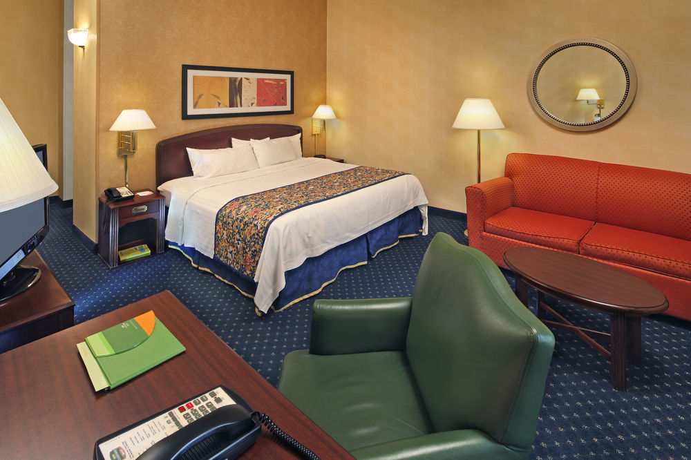 Courtyard By Marriott Norwich Hotel Værelse billede